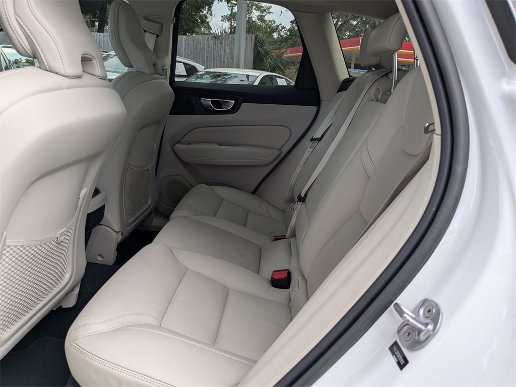 Certified 2023 Volvo XC60 B5 AWD Ultimate Bright SUV