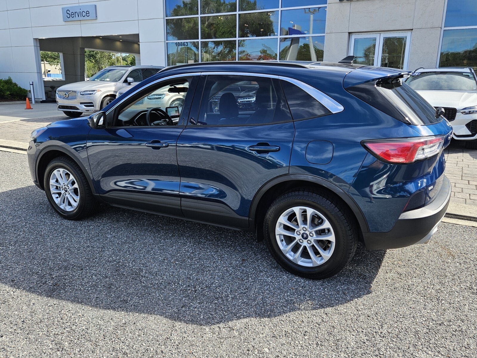 2020 Ford Escape SE photo 4