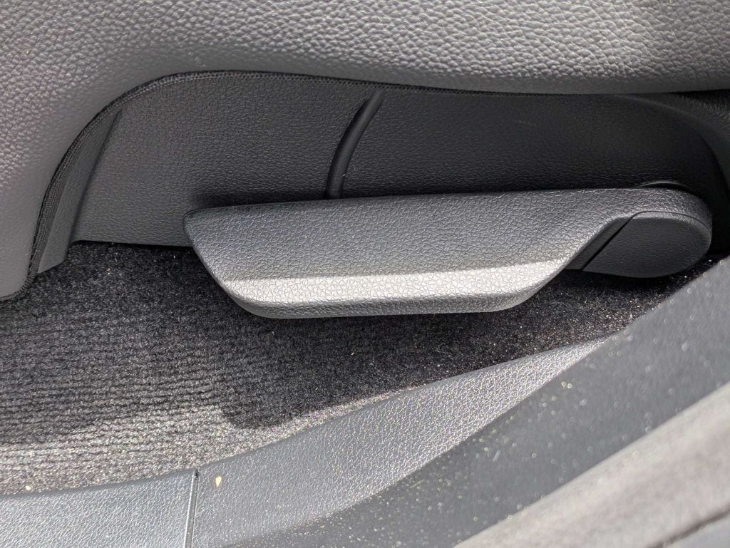 2025 GENESIS GV70 Sport - Photo 17