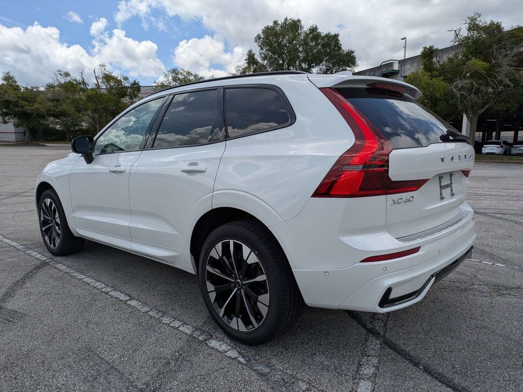 New 2026 Volvo XC60 B5 Plus SUV