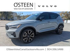 2026 Volvo XC40 B5 Ultra Black Edition AWD SUV