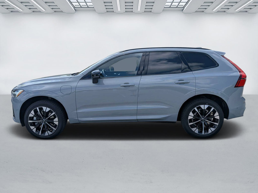 New 2026 Volvo XC60 plug-in hybrid T8 Plus SUV