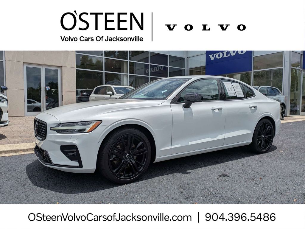 2023 Volvo S60 B5 Plus Black Edition AWD's photo