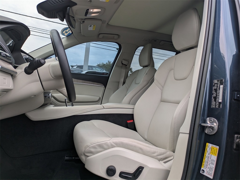 Certified 2023 Volvo XC90 B6 AWD Plus 7-Seater SUV