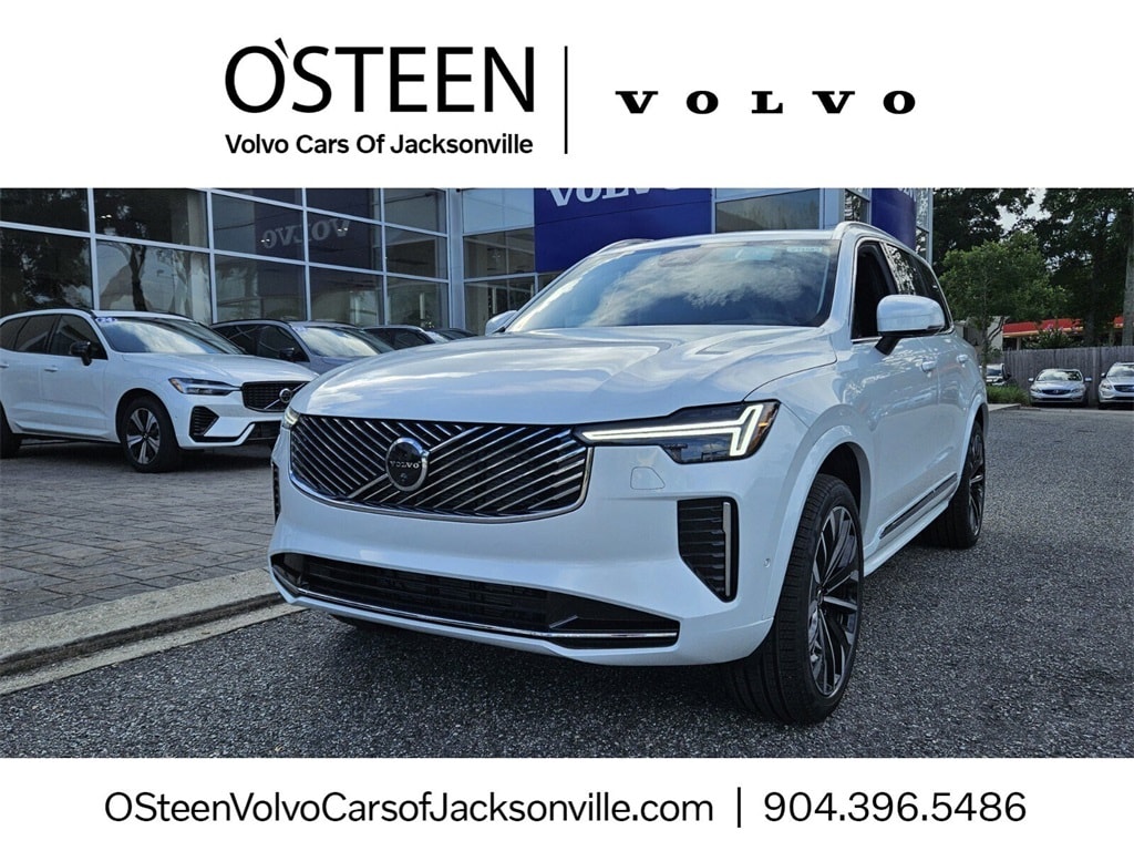 2026 Volvo XC90 Plus's photo