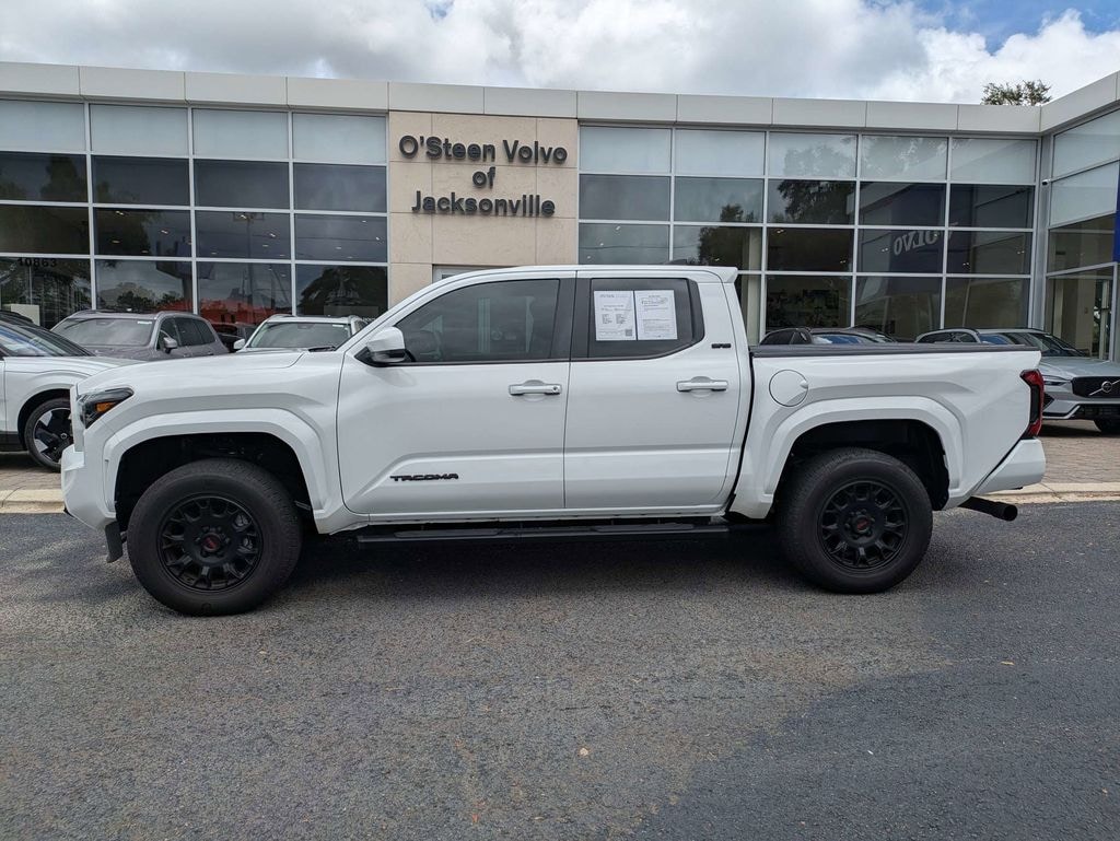 Used 2024 Toyota Tacoma SR5 Truck Double Cab