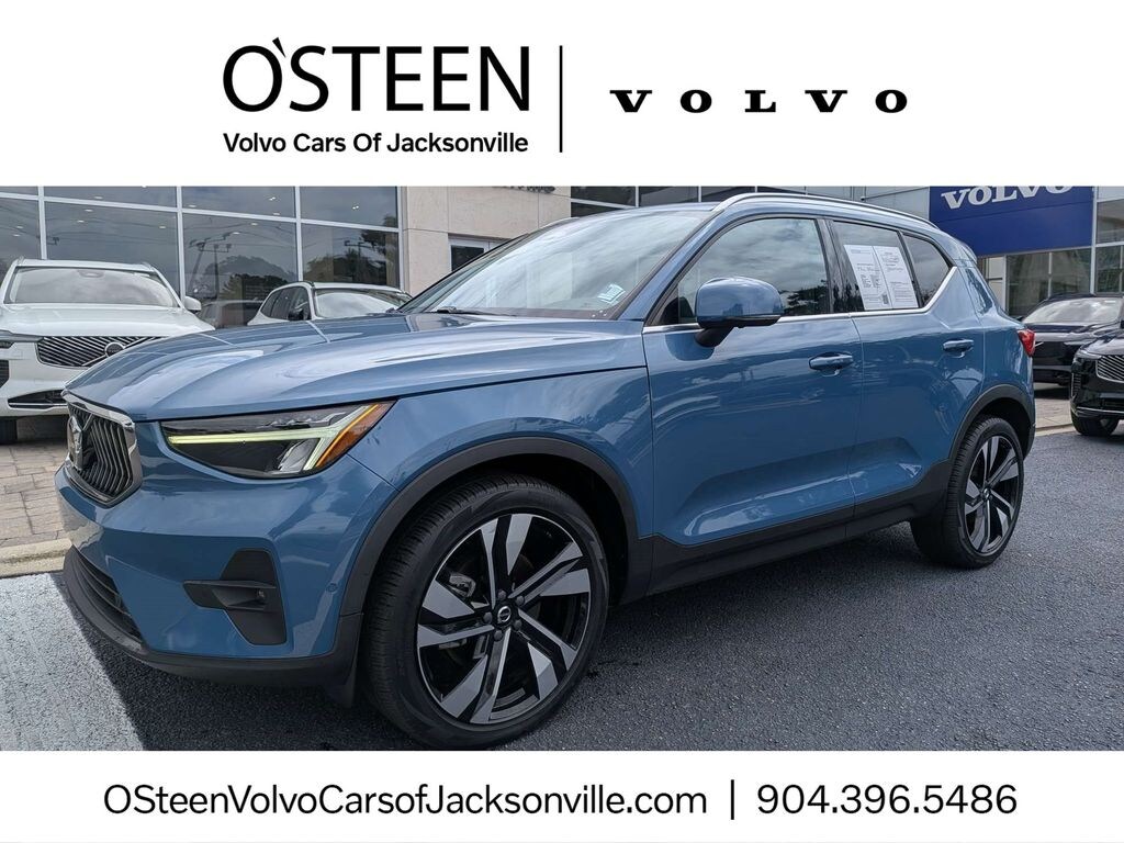 Certified 2023 Volvo XC40 B4 FWD Plus Bright SUV