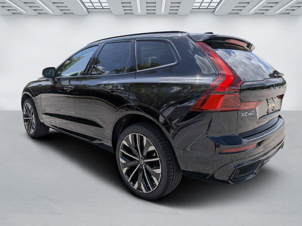 New 2026 Volvo XC60 plug-in hybrid T8 Ultra SUV