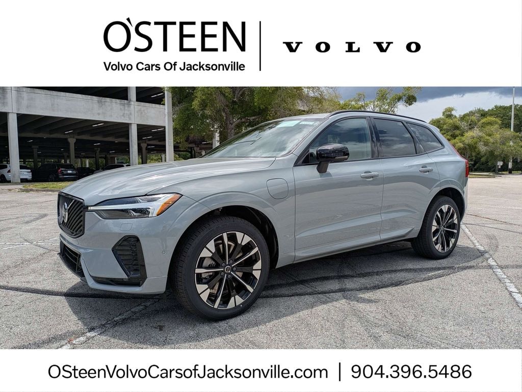 New 2026 Volvo XC60 plug-in hybrid T8 Plus SUV
