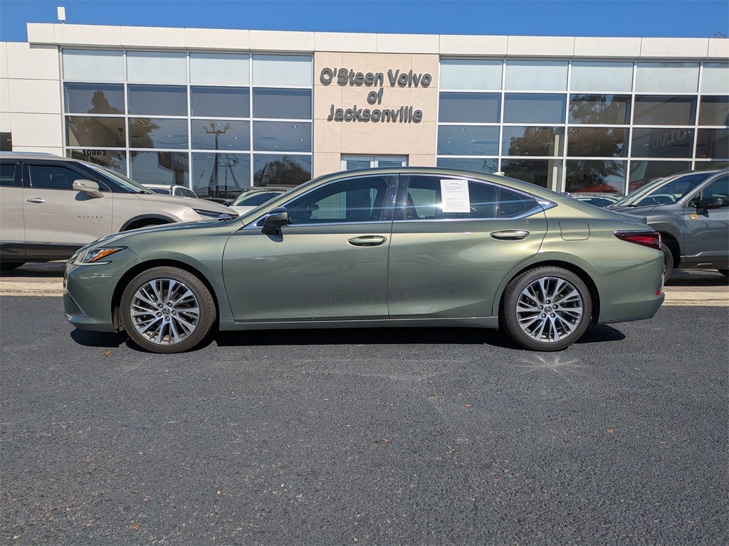 Used 2019 Lexus ES 350 Sedan