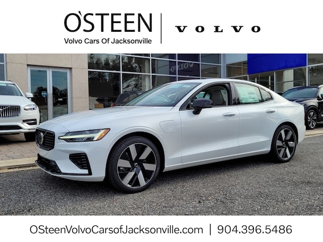 2024 Volvo S60 plug-in hybrid T8 Plus Dark Sedan