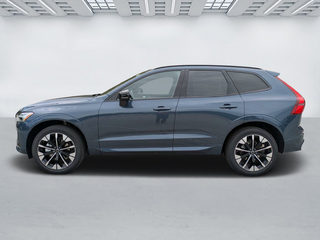 New 2026 Volvo XC60 B5 Plus SUV