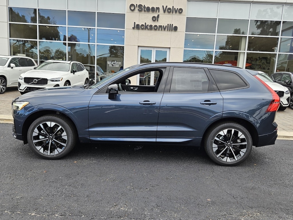 New 2026 Volvo XC60 B5 Plus SUV
