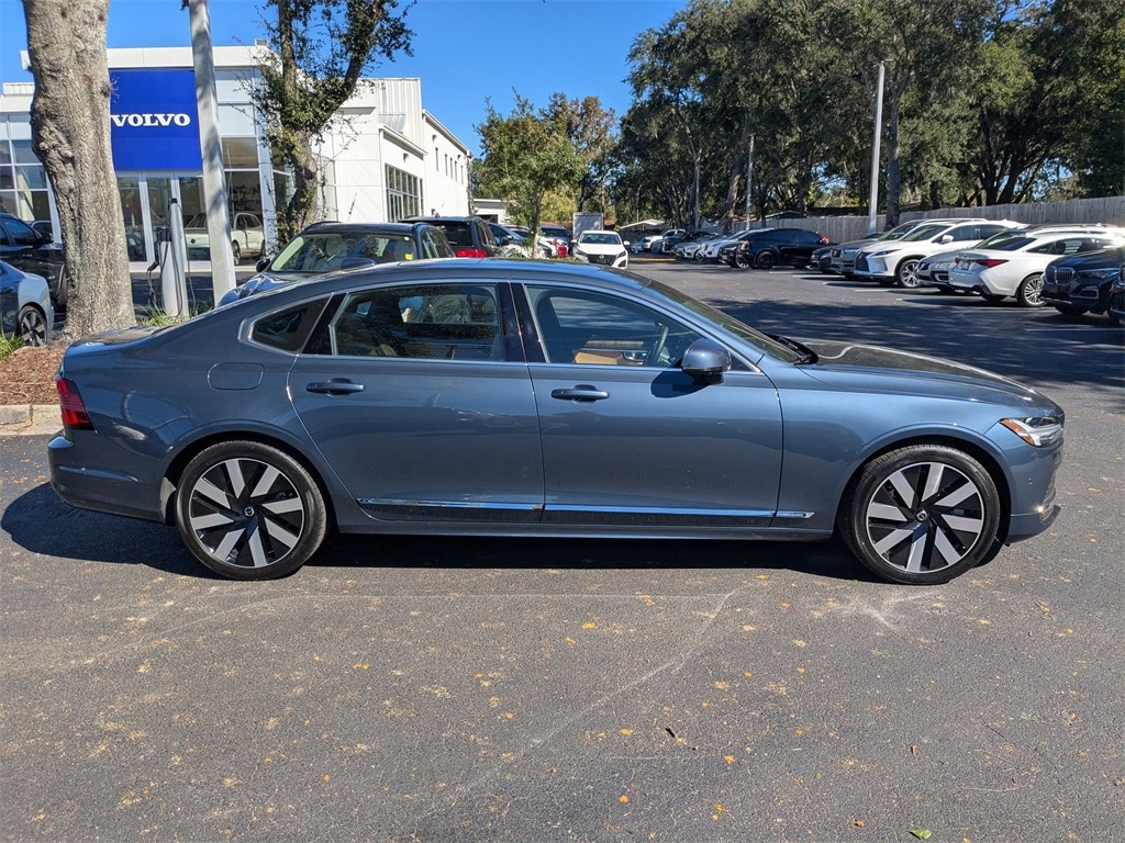 Certified 2024 Volvo S90 plug-in hybrid T8 Ultimate Sedan