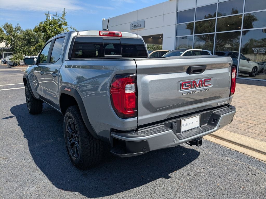 Used 2025 GMC Canyon Elevation Truck Crew Cab