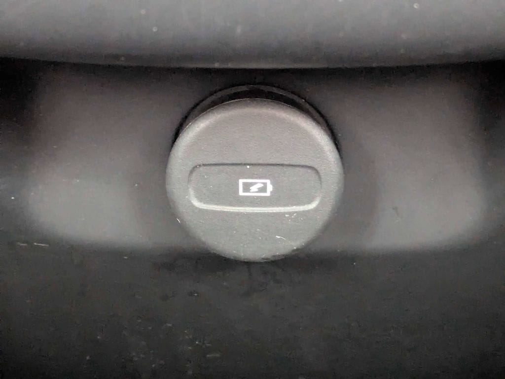 2025 Volvo XC90 Core - Photo 19