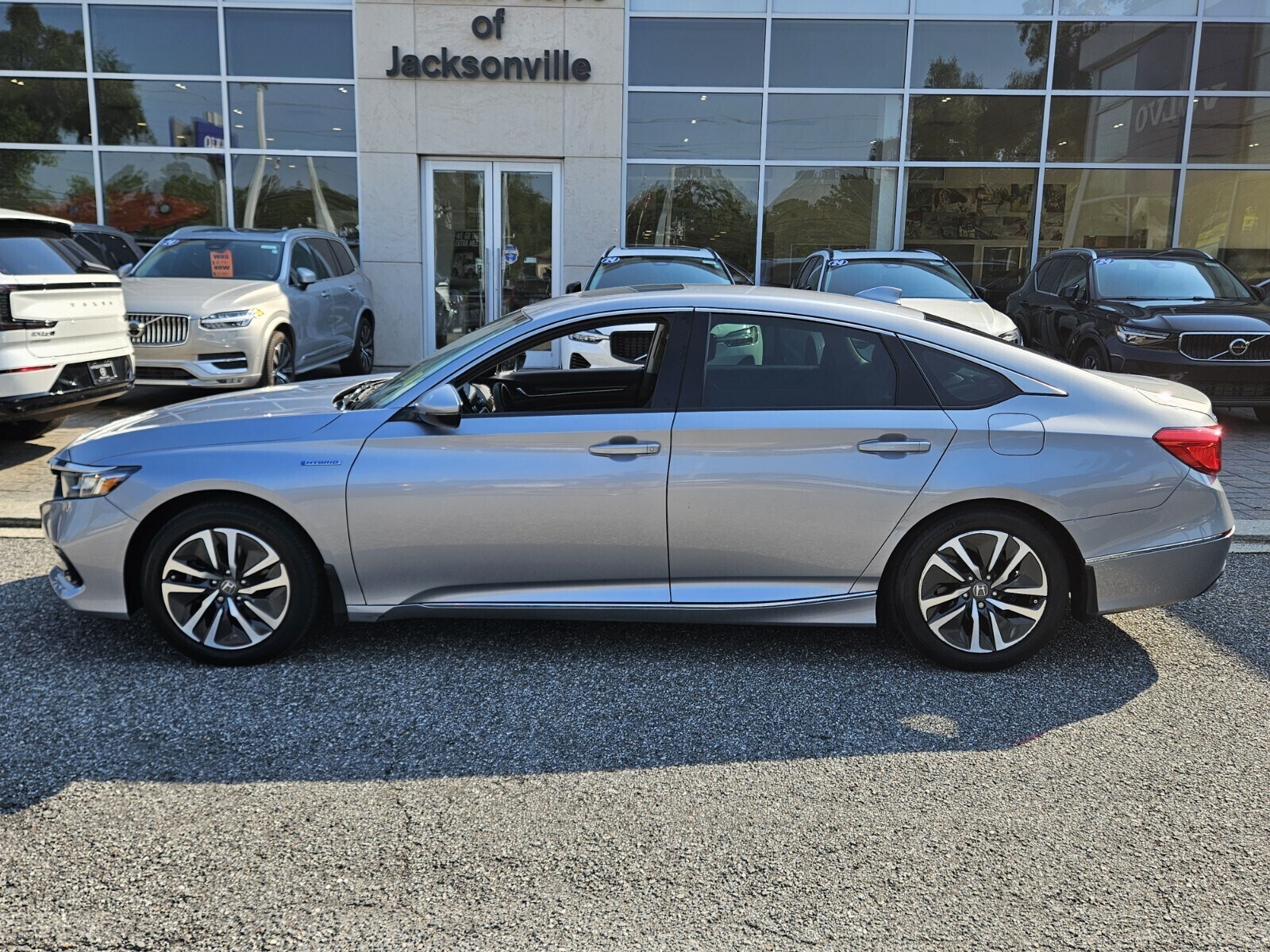 2022 Honda Accord Hybrid EX-L photo 2