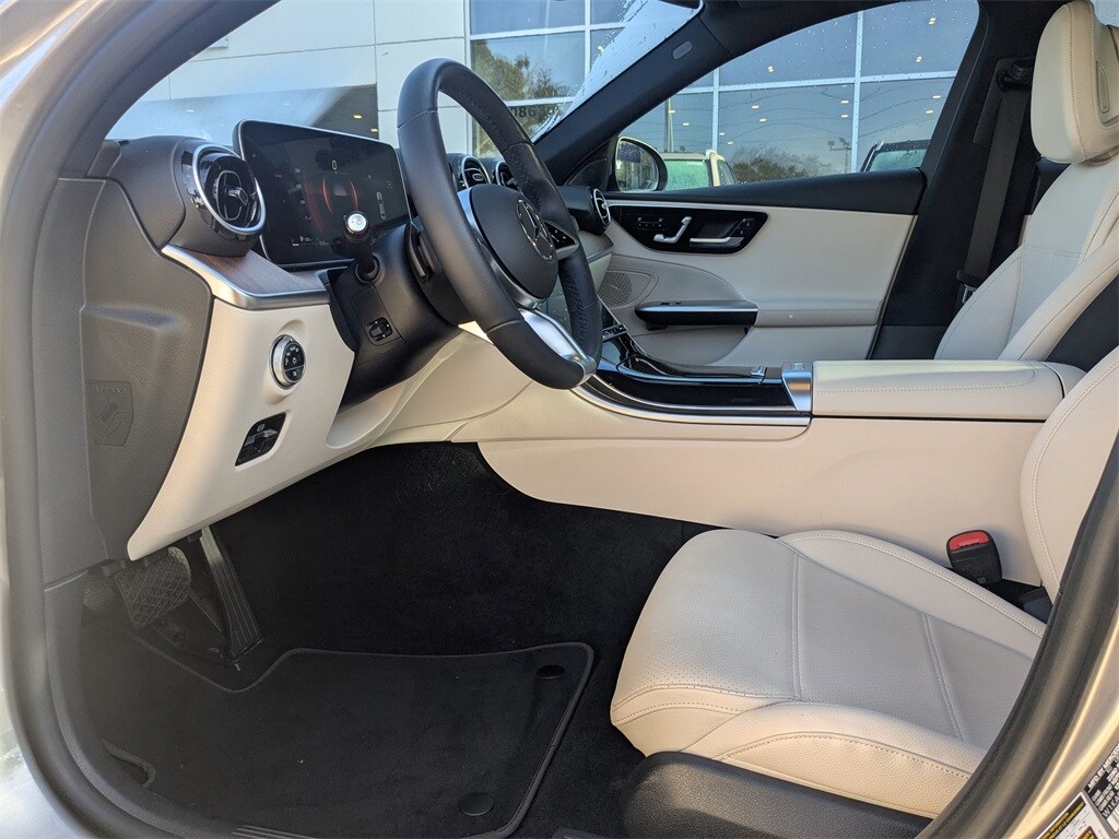2022 Mercedes Benz C 300 Sedan photo 2