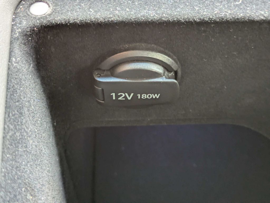 2025 GENESIS GV70 Sport - Photo 34