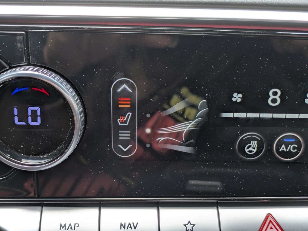 2025 GENESIS GV70 Sport - Photo 32