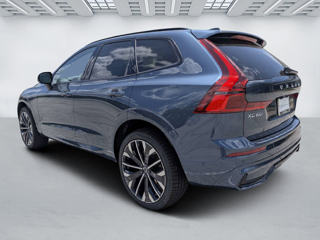 New 2026 Volvo XC60 B5 Ultra SUV