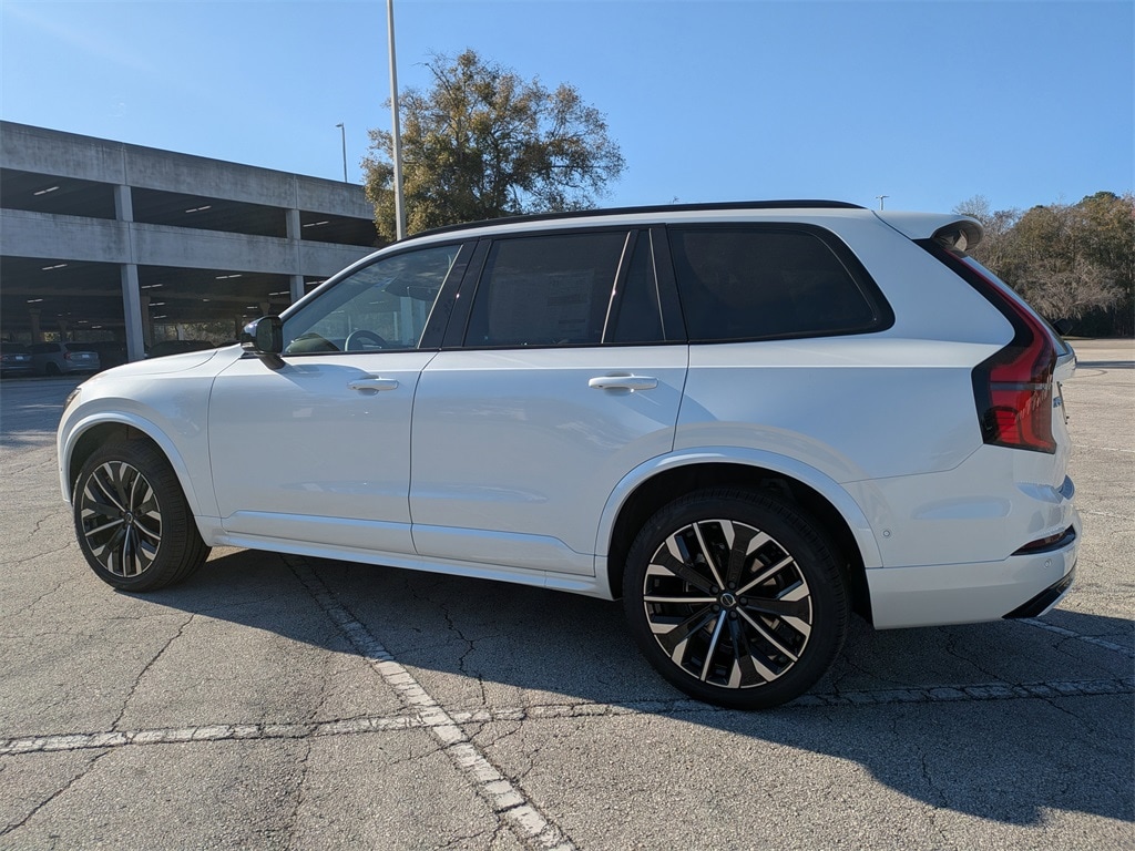 New 2026 Volvo XC90 B6 Ultra Dark Theme 6-Seater SUV
