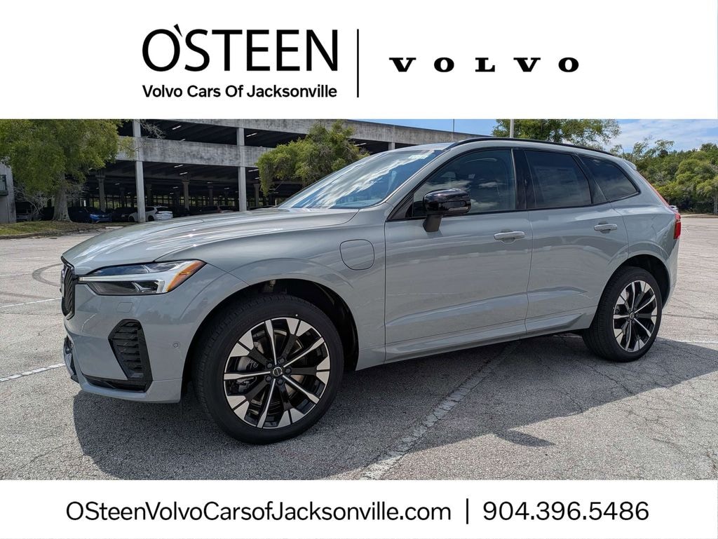 New 2026 Volvo XC60 plug-in hybrid T8 Plus SUV