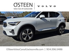 2025 Volvo XC40 B5 Core Bright Theme AWD SUV
