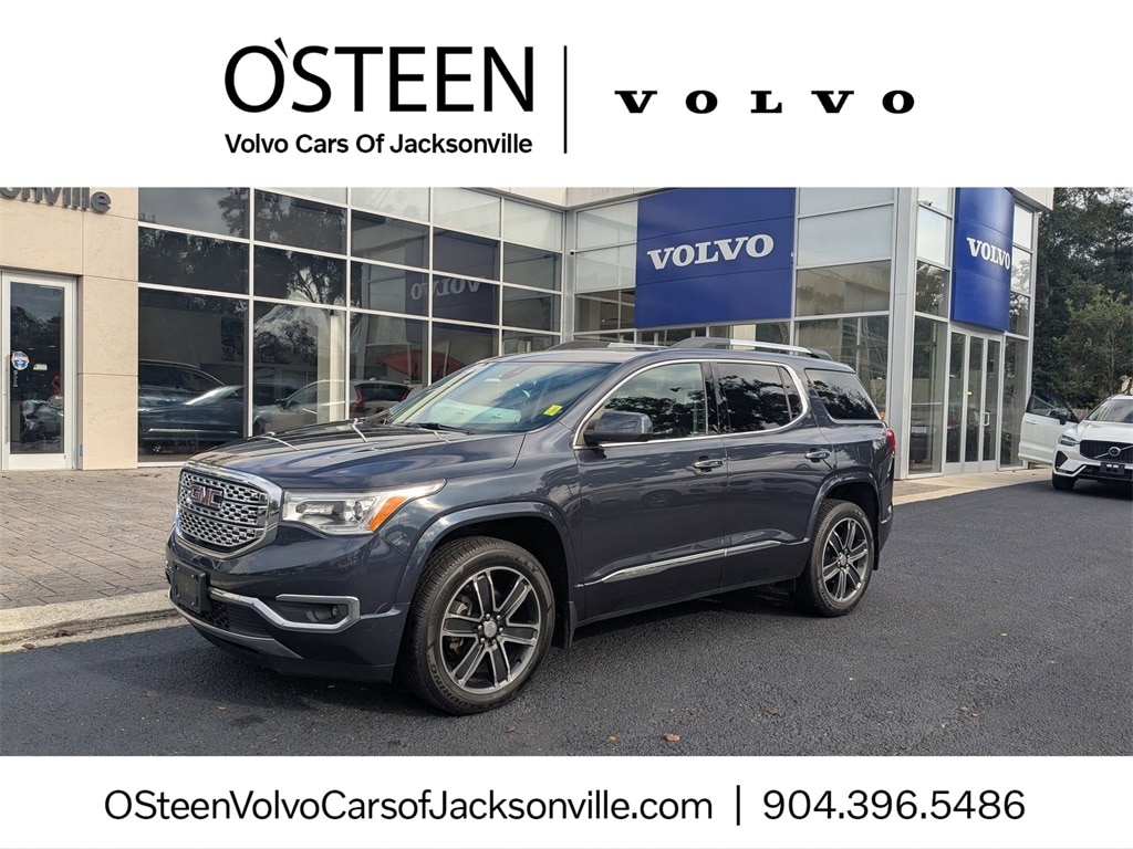 2018 GMC Acadia Denali's photo