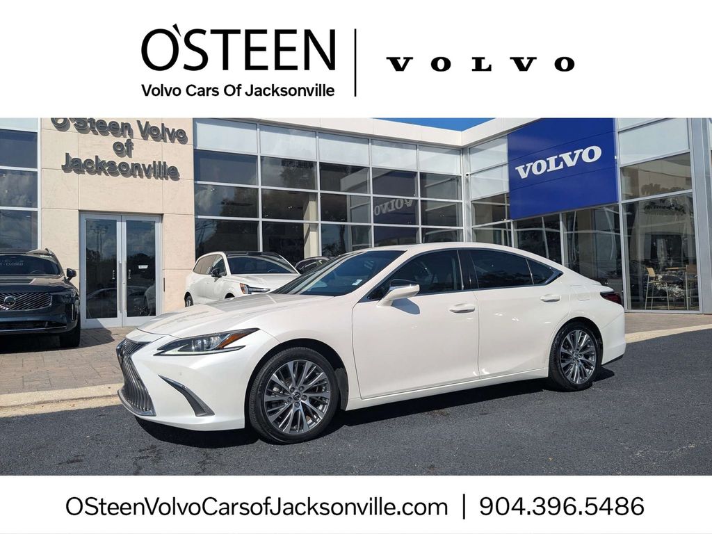 2019 Lexus ES