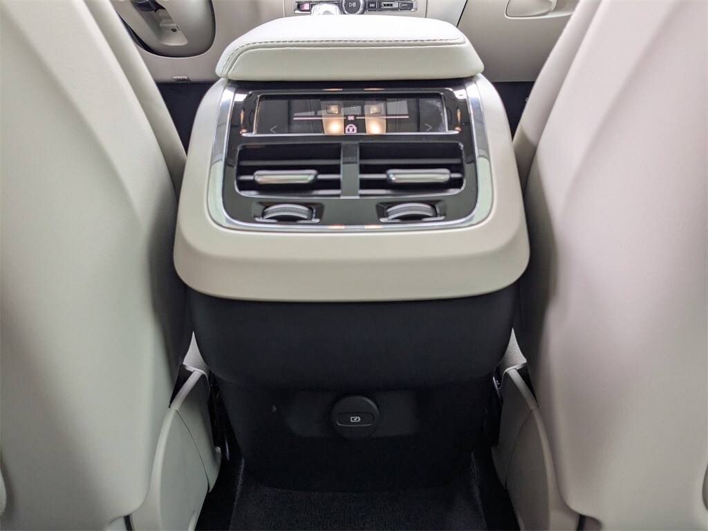 Used 2023 Volvo XC60 B6 AWD Ultimate Dark SUV