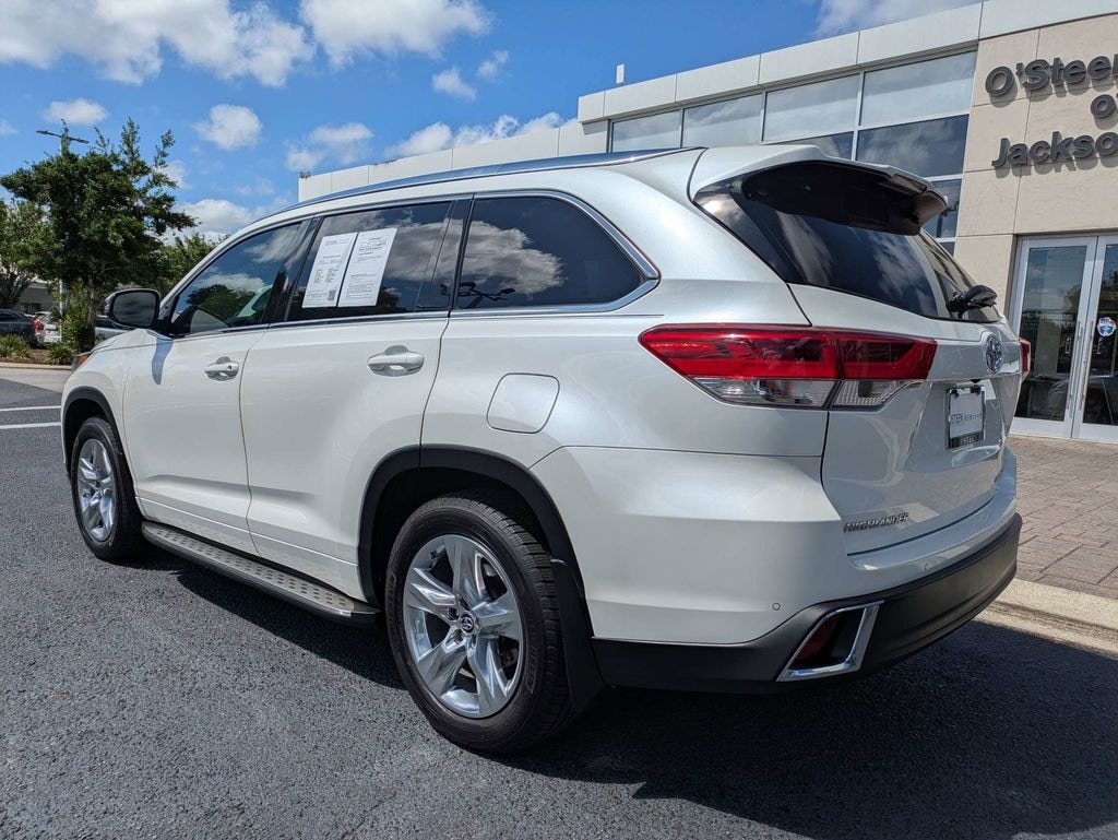 Used 2019 Toyota Highlander Limited V6 SUV