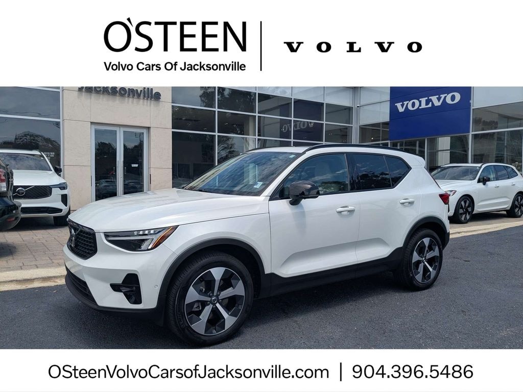 Certified 2026 Volvo XC40 B4 Plus SUV