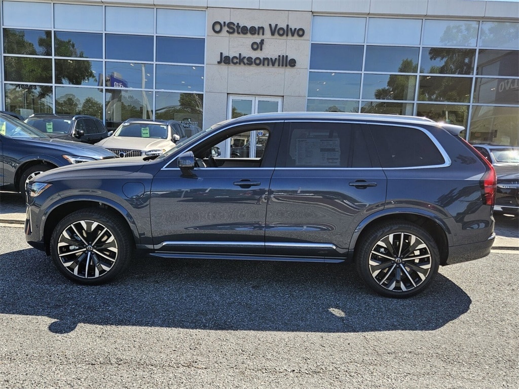 New 2025 Volvo XC90 plug-in hybrid T8 (2025.5) Plus 7-Seater SUV