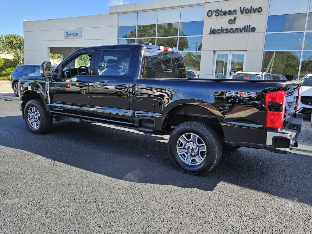 Used 2024 Ford F-250  Truck Crew Cab