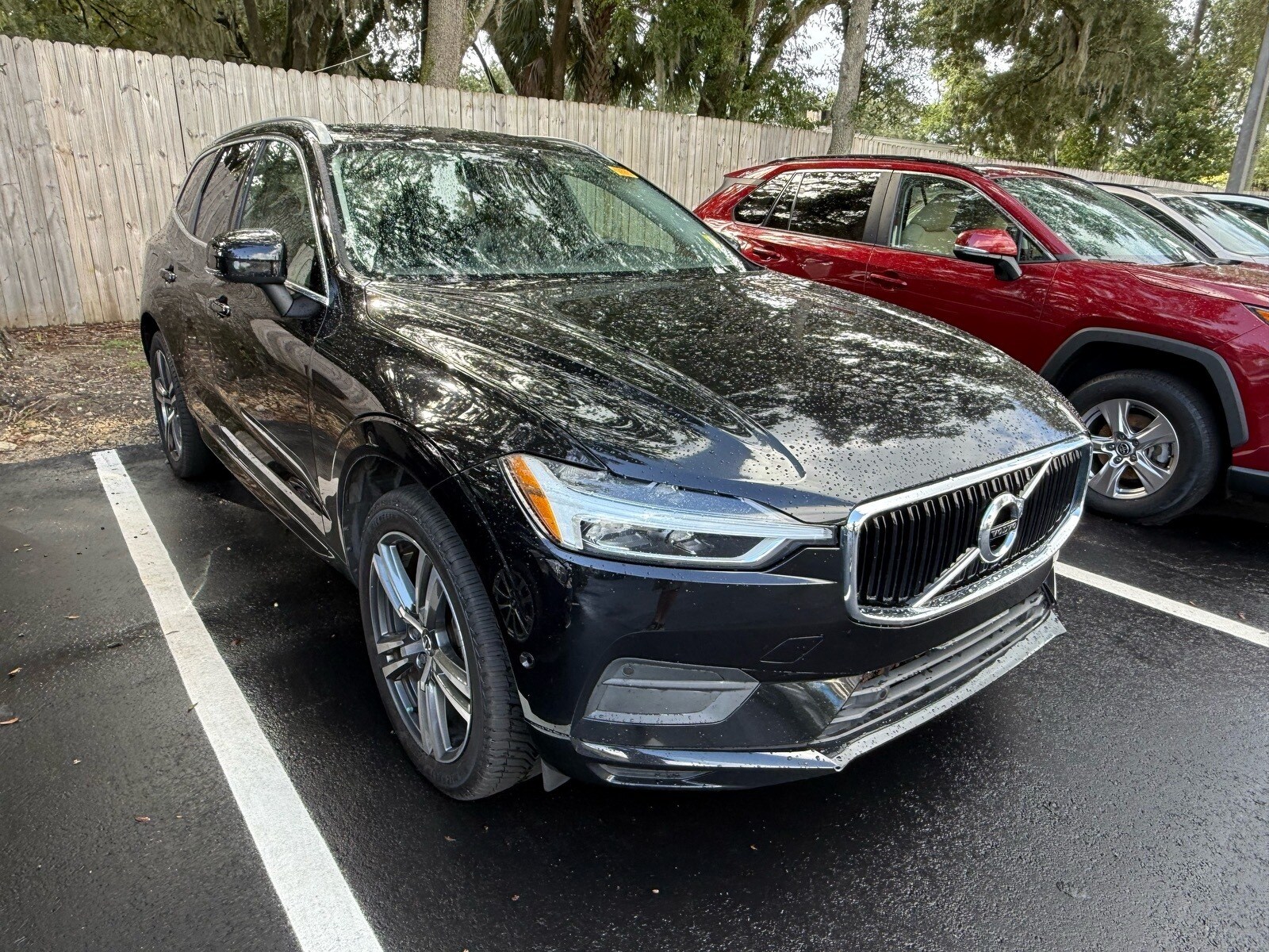 2018 Volvo XC60 T5 Momentum photo 3