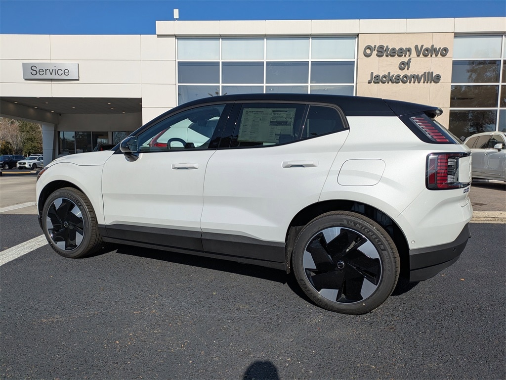 New 2026 Volvo EX30 Twin Motor Ultra SUV