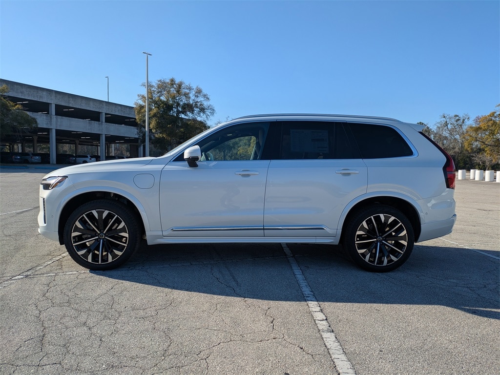 New 2026 Volvo XC90 plug-in hybrid T8 Plus 7-Seater SUV