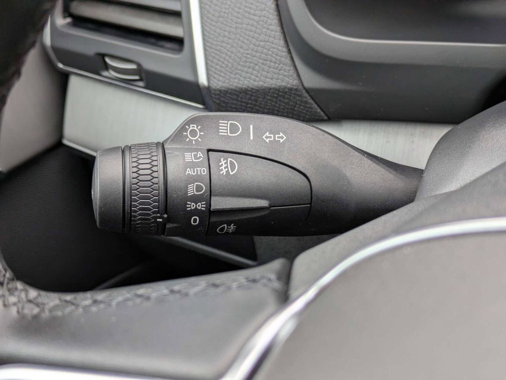 2025 Volvo XC90 Core - Photo 38