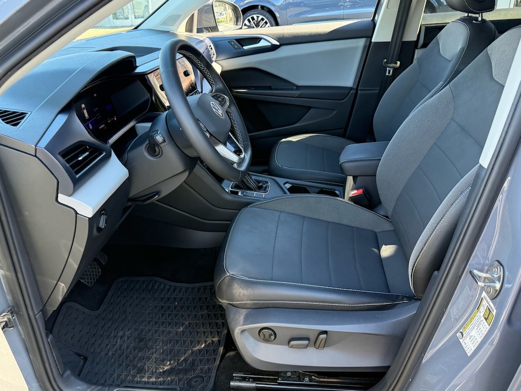 Used 2022 Volkswagen Taos 1.5T SE SUV