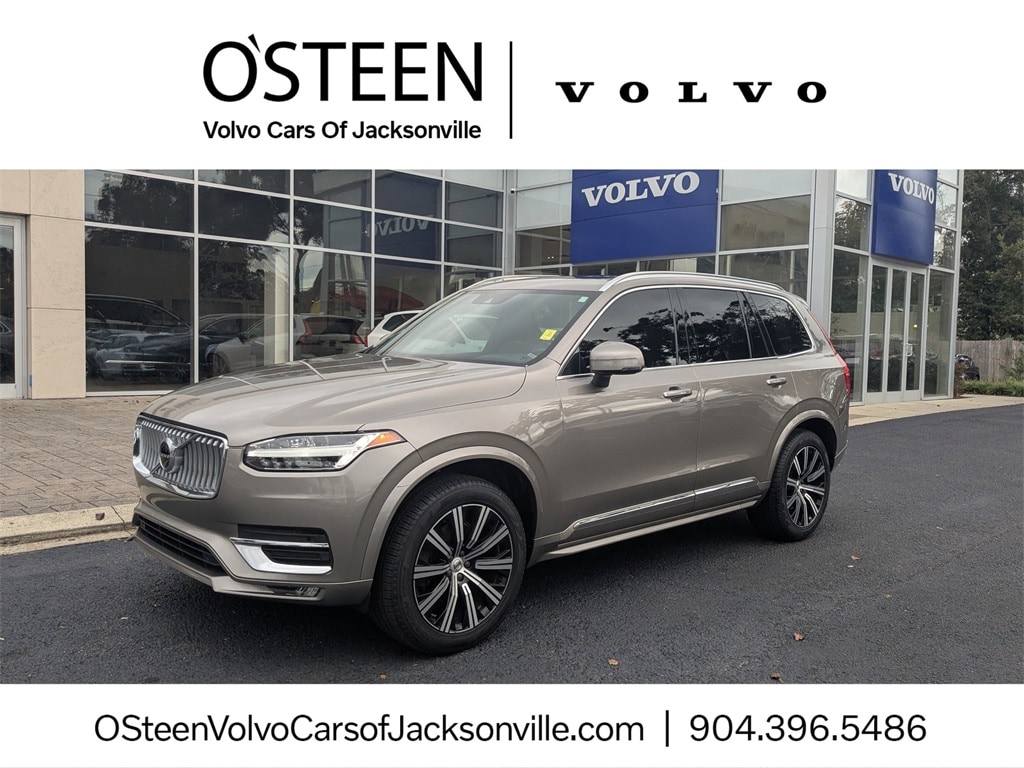 2022 Volvo XC90 Inscription's photo