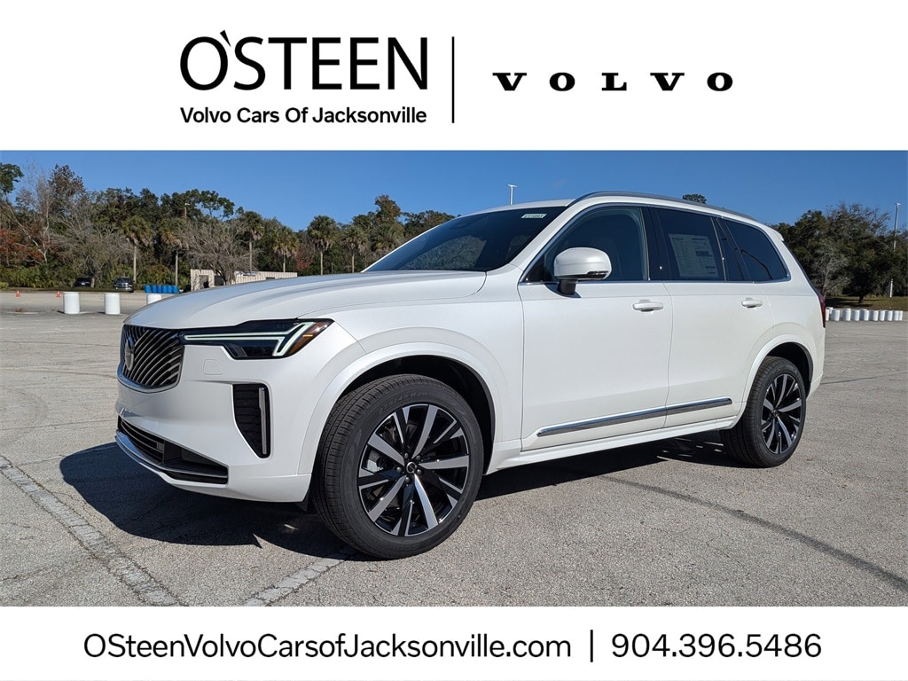 2026 Volvo XC90 Core's photo