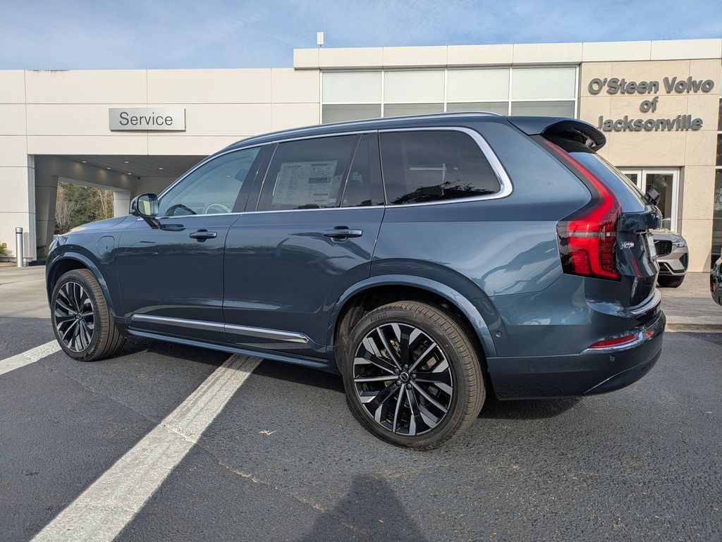 New 2026 Volvo XC90 plug-in hybrid T8 Ultra 7-Seater SUV