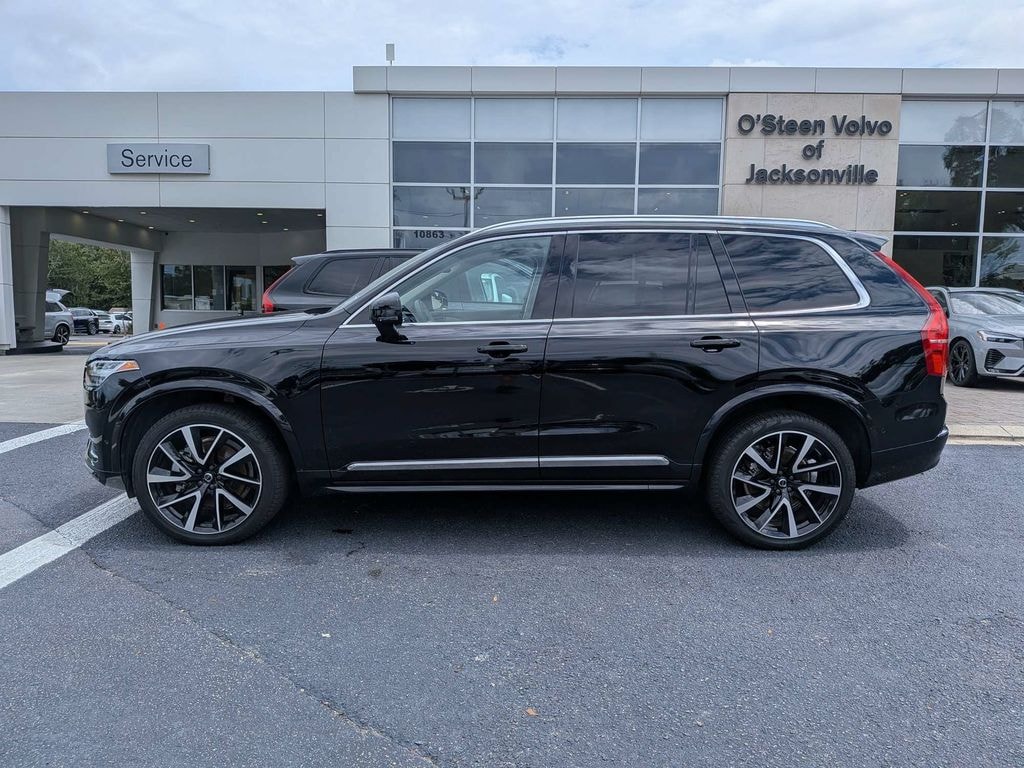 Certified 2024 Volvo XC90 B6 Ultimate Bright 6-Seater SUV