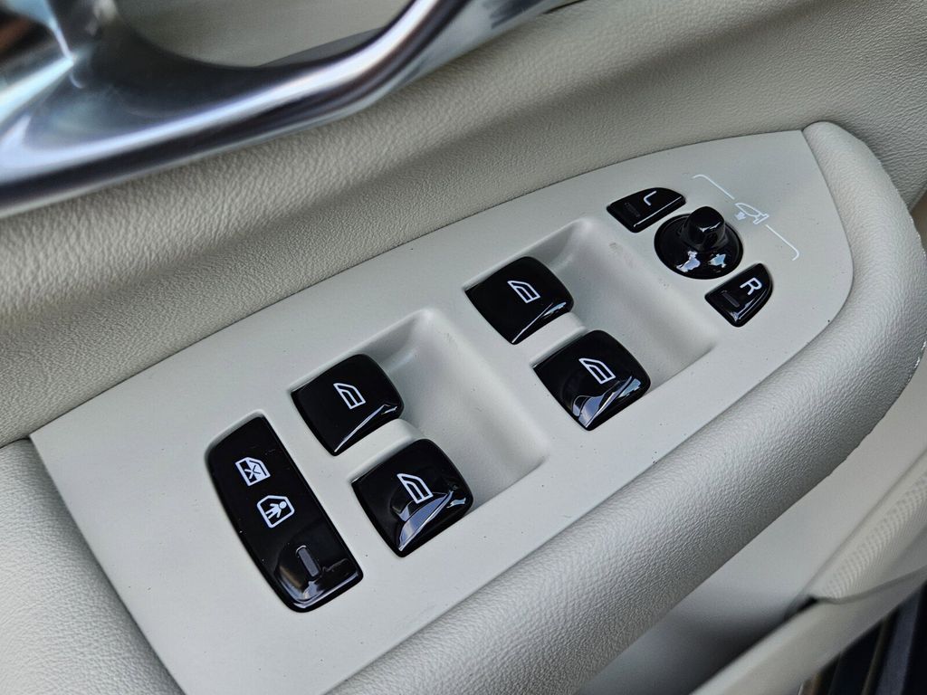 2026 Volvo XC90 Ultra - Photo 40
