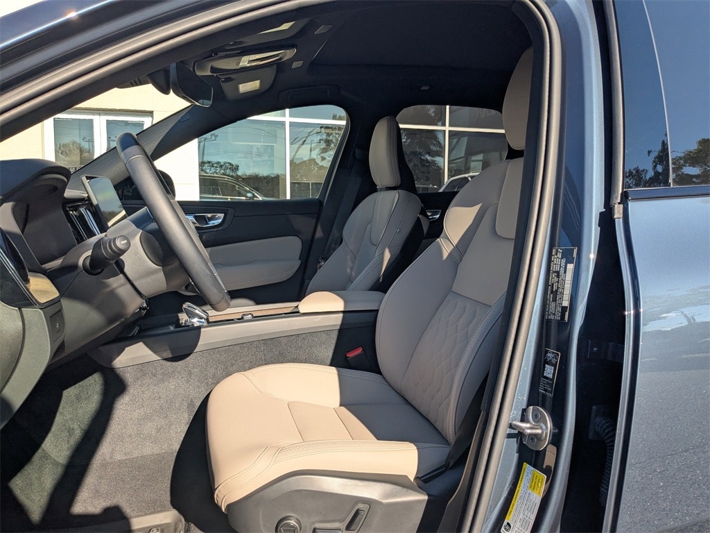 Certified 2026 Volvo XC60 B5 Plus SUV