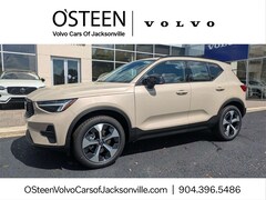 2026 Volvo XC40 B4 Core FWD SUV