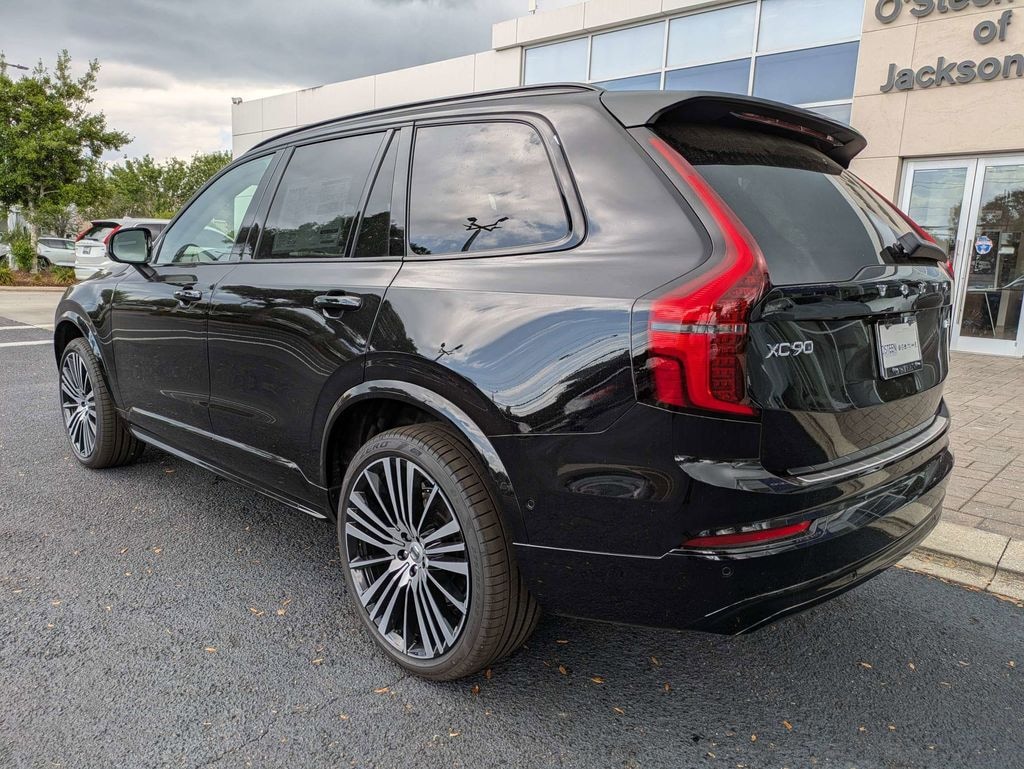 New 2026 Volvo XC90 B6 Ultra Dark Theme 7-Seater SUV