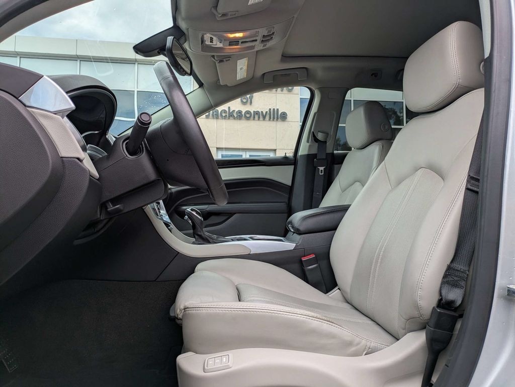 Used 2016 CADILLAC SRX Luxury Collection SUV