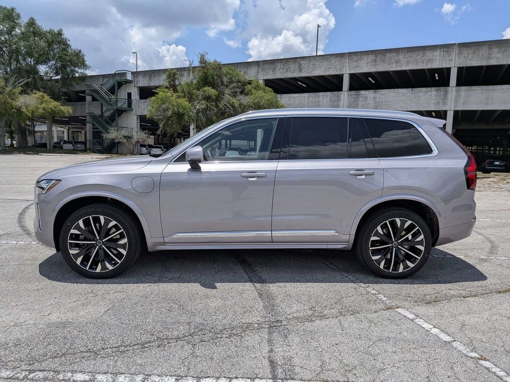 New 2026 Volvo XC90 plug-in hybrid T8 Plus 7-Seater SUV